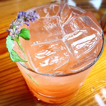 Water Street Kitchen - Strawberry Anise - Bars Near Me - Woods Hole, Massachusetts