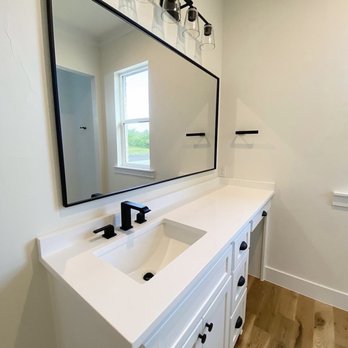 Evergreen Countertops - Bathroom white quartz - Countertop Installation Near Me - Houston, Texas Evergreen Countertops - Bathroom white quartz - Countertop Installation Near Me - Houston, Texas