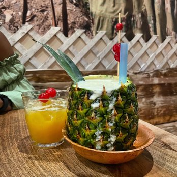 Kwizinn Vieux-Montréal - Caribbean Near Me - Montreal, Quebec