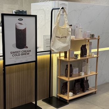 Da Vien Coffee - Coffee & Tea Near Me - Alhambra, California