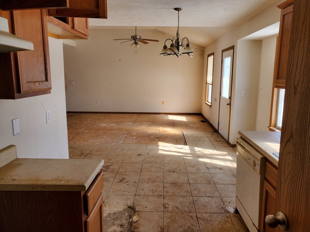 EASY CLEANOUTS JUNK TRASH DEBRIS REMOVAL Updated September 2024