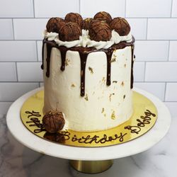 Chocolate Whiskey cake with Old Fashioned cocktail truffles