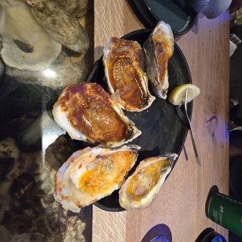 Whiskey & Oyster - Bars Near Me - Alexandria, Virginia
