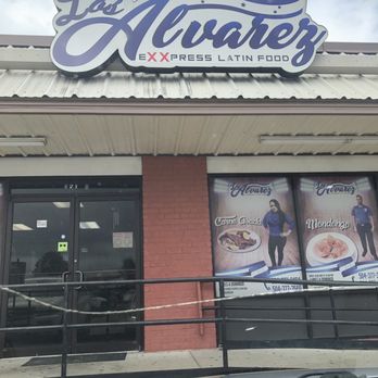 Los Alvarez - Front of the restaurant - Honduran Near Me - Baton Rouge, Louisiana
