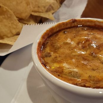 Tolbert's - Queso rojo - American Near Me - Grapevine, Texas