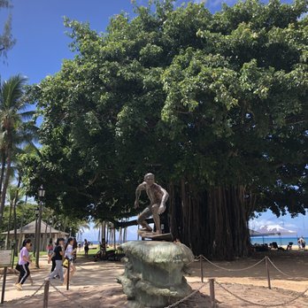 Waikiki Beach Walk - Shopping Centers Near Me - Honolulu, Hawaii Waikiki Beach Walk - Shopping Centers Near Me - Honolulu, Hawaii