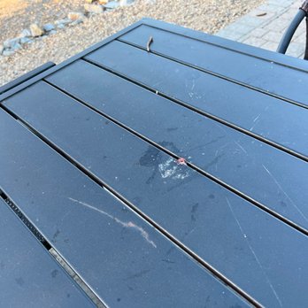 Sun Outdoors Paso Robles - Greasy picnic table - RV Parks Near Me - Paso Robles, California Sun Outdoors Paso Robles - Greasy picnic table - RV Parks Near Me - Paso Robles, California