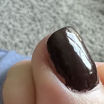 MJ Nails Spa - This is the side of my big toe, can you see how bad that side is cut and the paint job? - Nail Salons Near Me - Henderson, Nevada