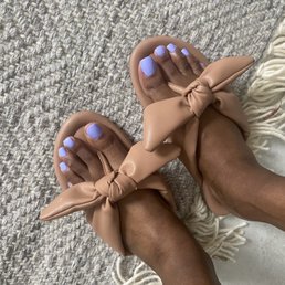 Milk & Honey pedicure Milk & Honey pedicure