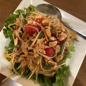 S T Noodle Bar - Thai Near Me - Long Beach, California