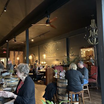 Firefly Lane on Wharf - Main area - Wine Bars Near Me - Loudon, Tennessee Firefly Lane on Wharf - Main area - Wine Bars Near Me - Loudon, Tennessee