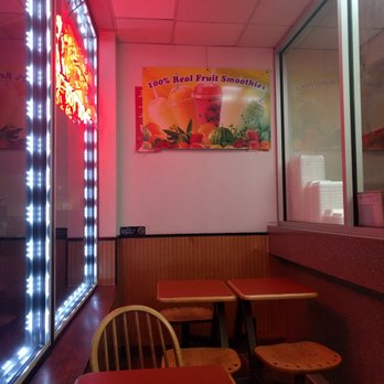 Tasty House Restaurant - Inside - Cantonese Near Me - Berwyn, Illinois Tasty House Restaurant - Inside - Cantonese Near Me - Berwyn, Illinois