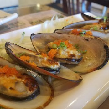 Roll Roll - Baked mussels - Japanese Near Me - Los Angeles, California Roll Roll - Baked mussels - Japanese Near Me - Los Angeles, California
