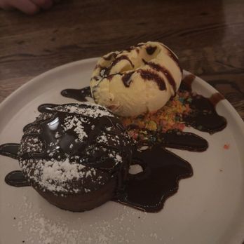 The Elgin - Lavar cake - Cocktail Bars Near Me - New York, New York