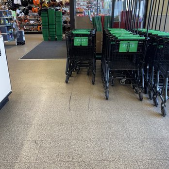 Dollar Tree - Discount Store Near Me - Naperville, Illinois