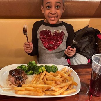 LongHorn Steakhouse - Sirloin steak (medium) broccoli with lemon and fries. - Steakhouses Near Me - Frederick, Maryland LongHorn Steakhouse - Sirloin steak (medium) broccoli with lemon and fries. - Steakhouses Near Me - Frederick, Maryland