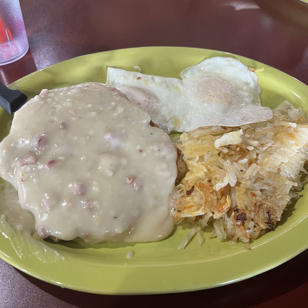 Mom's - Country Fried Steak - Breakfast & Brunch Near Me - Kearns, Utah