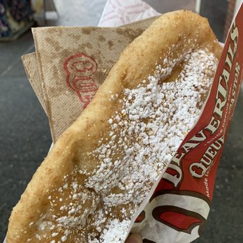 BeaverTails - Victoria - "Mehple" (maple) - Desserts Near Me - Victoria, British Columbia BeaverTails - Victoria - "Mehple" (maple) - Desserts Near Me - Victoria, British Columbia