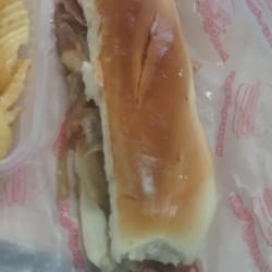 Porto Pirata - Sandwich de bondiola con panceta y cebolla caramelizada