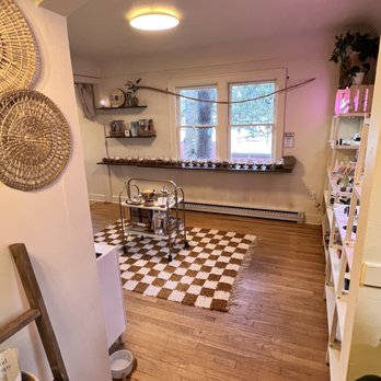 Soullective Space - Gig Harbor - Interior - Reiki Near Me - Gig Harbor, Washington Soullective Space - Gig Harbor - Interior - Reiki Near Me - Gig Harbor, Washington