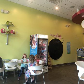 Menchie's Naples Boulevard - Ice Cream & Frozen Yogurt Near Me - Naples, Florida