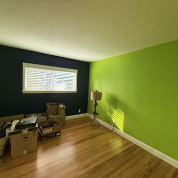 Straight Edge Painting - Home office - Painters Near Me