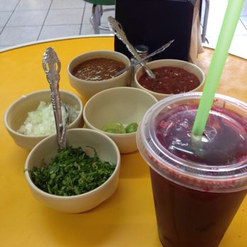 Los Faroles - Agua de Jamaica y salsas - Tacos Near Me - Guadalajara, JAL Los Faroles - Agua de Jamaica y salsas - Tacos Near Me - Guadalajara, JAL