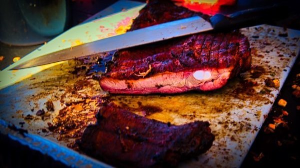 The ART of BBQ- Catering by null