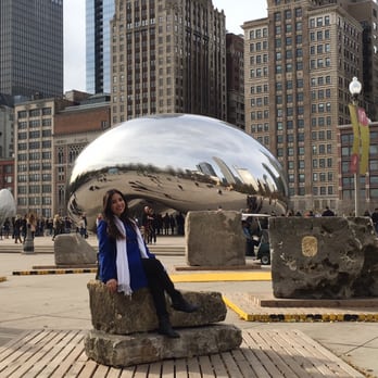 Cloud Gate - Public Art Near Me - Chicago, Illinois