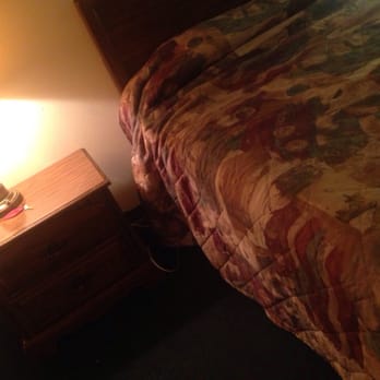 Executive Inn - Hotels Near Me - Neosho, Missouri