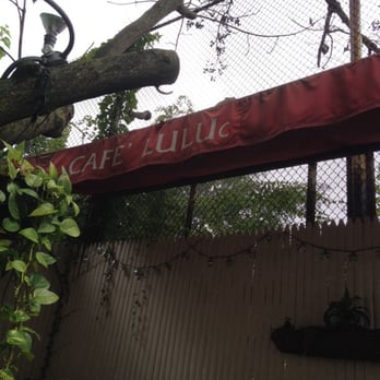 CAFÉ LULUc - Backyard seating area - French Near Me - Brooklyn, New York