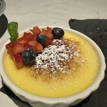 Alexander Pierce Restaurant - Creme Brûlée - American Near Me - Akron, Ohio