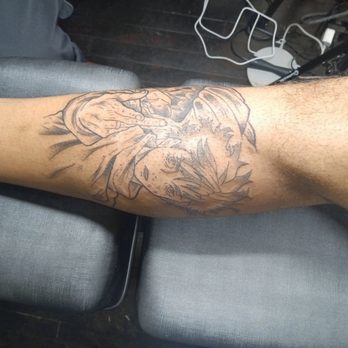 Inky Palmtrees Tattoo - Tattoo Near Me - Braddock, Pennsylvania