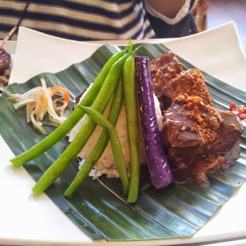 Casa Manila - chicken adobo - Filipino Near Me - Toronto, Ontario Casa Manila - chicken adobo - Filipino Near Me - Toronto, Ontario