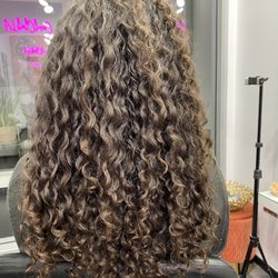 Marissa J Curls