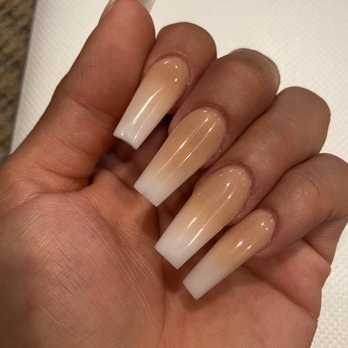 007 Nails - Nail Salons Near Me - Madison, Wisconsin