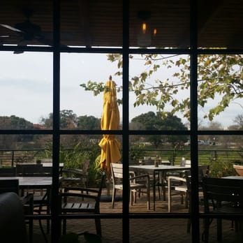 El Monumento - Cool patio on the river - Mexican Near Me - Georgetown, Texas