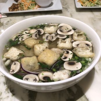 I Am Pho - veggie pho (mushroom/tofu) - Vietnamese Near Me - Manchester, XGM