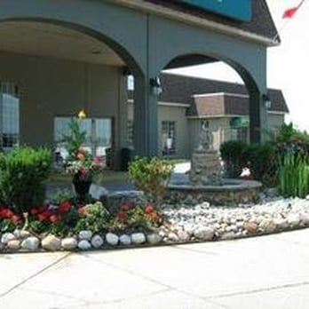 Quality Hotel & Suites - Great place to stay! - Hotels Near Me - Woodstock, Ontario