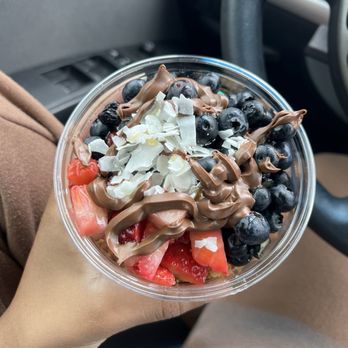 Tropical Smoothie Cafe - ACAI BOWL WITH NUTELLA® - Juice Bars & Smoothies Near Me - Humble, Texas Tropical Smoothie Cafe - ACAI BOWL WITH NUTELLA® - Juice Bars & Smoothies Near Me - Humble, Texas