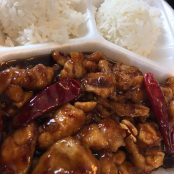 Bao's Cafe - Kung Pao Chicken lunch portion - Chinese Near Me - League City, Texas Bao's Cafe - Kung Pao Chicken lunch portion - Chinese Near Me - League City, Texas