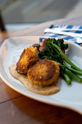 Duke's Seafood by null