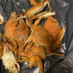 Southern Maryland Crabs - The medium crabs I paid for that are definitely SMALL.