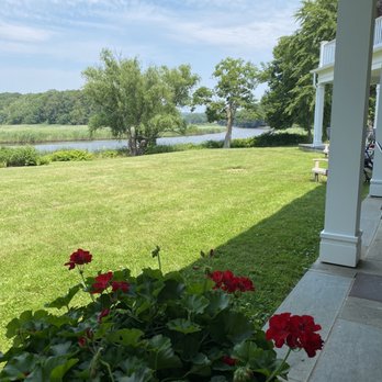Cafe Flo - The view - New American Near Me - Old Lyme, Connecticut