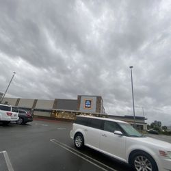 ALDI - Aldis on Main in Corona
