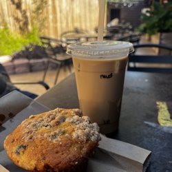 MoonBeans Coffee - Blueberry muffin and Mud coffee