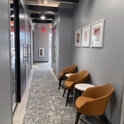 Precious Pearl - Waiting Area