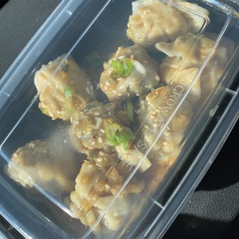 Shanghai Dumpling King - Wontons in peanut sauce - Shanghainese Near Me - San Francisco, California Shanghai Dumpling King - Wontons in peanut sauce - Shanghainese Near Me - San Francisco, California