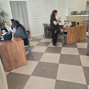 Mūmoo Cafe - A little bit of indoor seating - Coffee & Tea Near Me - San Gabriel, California Mūmoo Cafe - A little bit of indoor seating - Coffee & Tea Near Me - San Gabriel, California