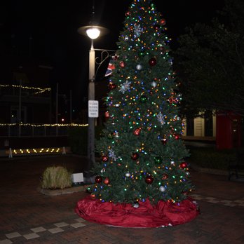 The Strand Historic District - Dickens on the Strand - Local Flavor Near Me - Galveston, Texas